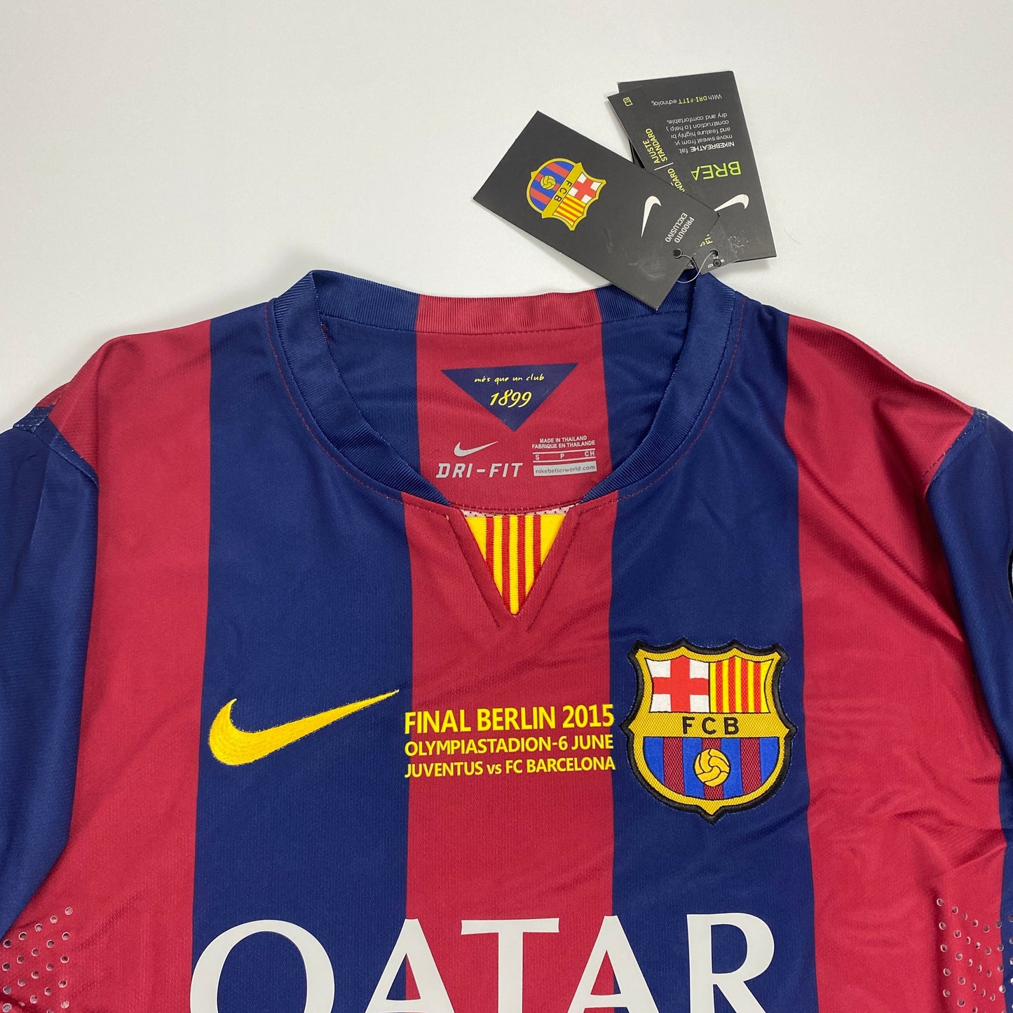 Authentic FC Barcelona 2014/15 Home Jersey – Lionel Messi #10