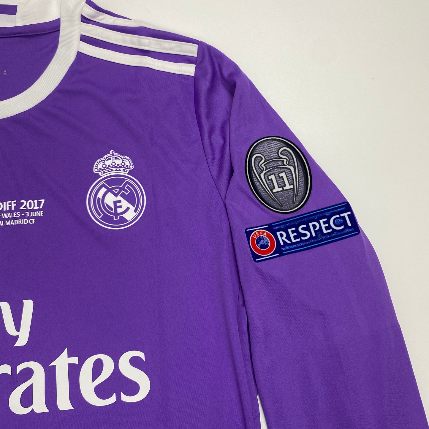 Authentic Real Madrid 2016/17 Away Long Sleeve Jersey – Cristiano Ronaldo #7