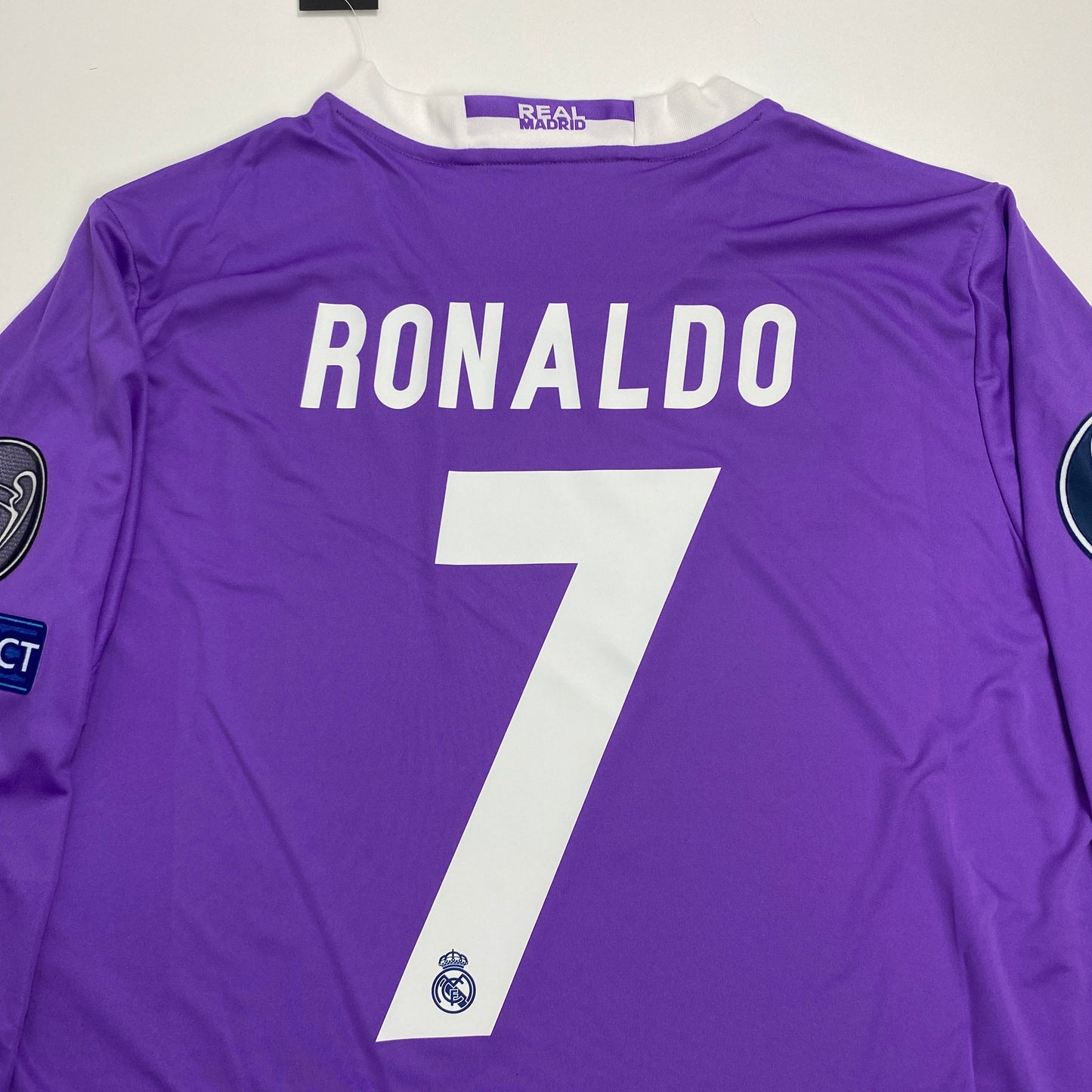 Authentic Real Madrid 2016/17 Away Long Sleeve Jersey – Cristiano Ronaldo #7