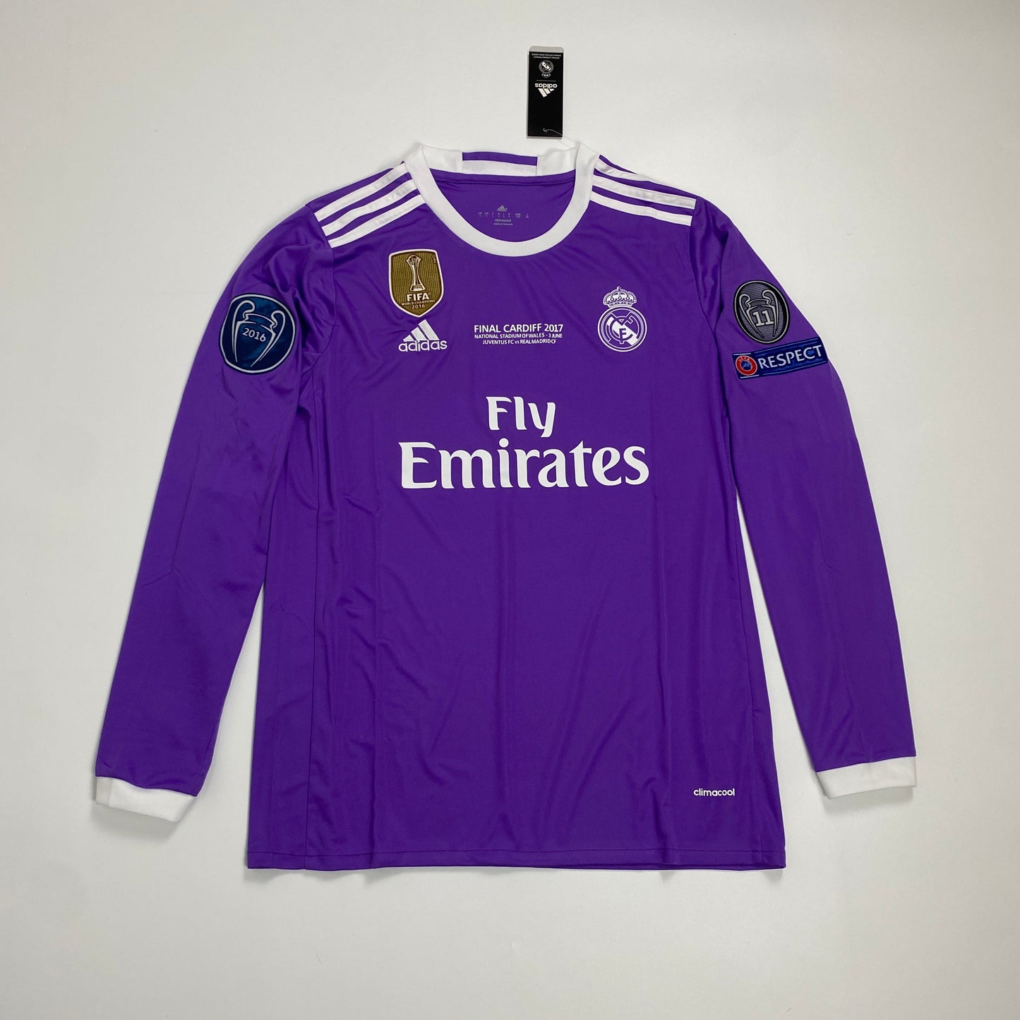 Authentic Real Madrid 2016/17 Away Long Sleeve Jersey – Cristiano Ronaldo #7